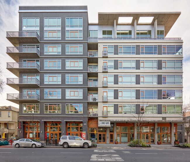 Building Photo - 1818 L St