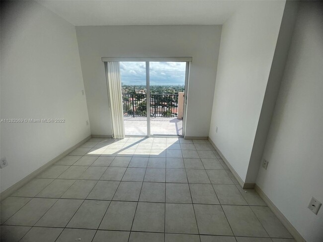Building Photo - 3410 Coral Way