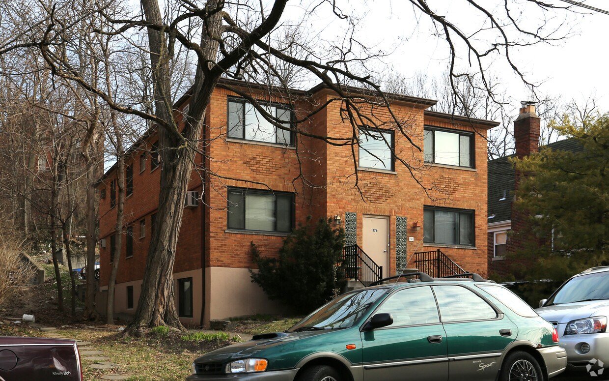 Building Photo - 376 Probasco St