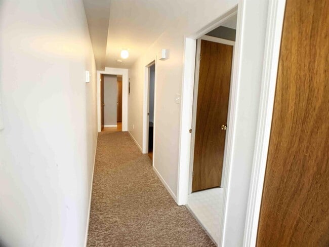 Building Photo - 24 A Edgecombe Dr
