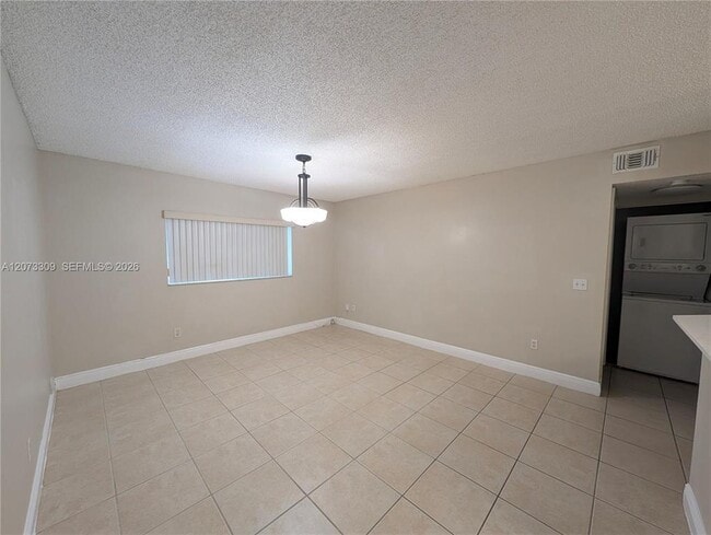 Foto del edificio - 3690 N 56th Ave