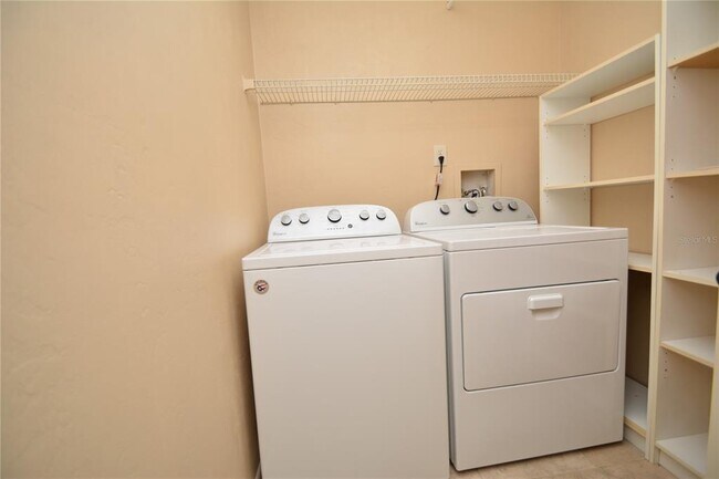 Foto del edificio - 29 Edmond Pl