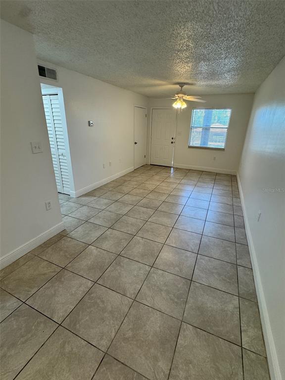 Building Photo - 1187 Bentley Rd