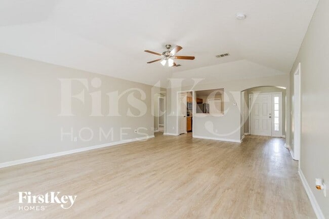 Building Photo - 833 Oak Arbor Cir