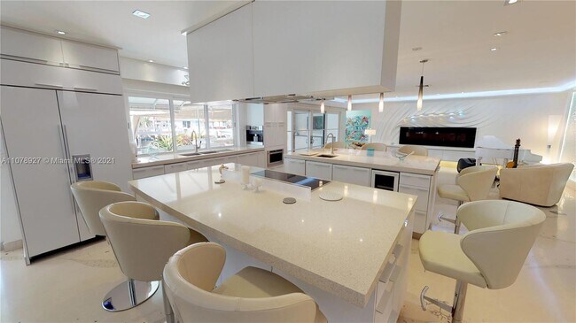Foto del edificio - 5561 Bayview Dr