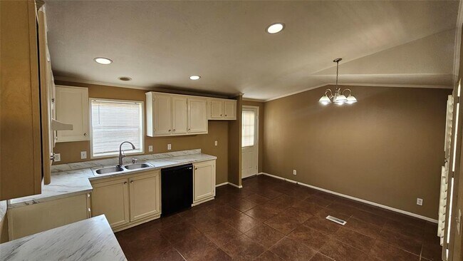 Foto del edificio - 10222 Elderberry Park Ln