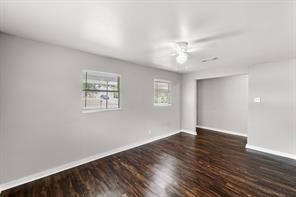 Foto del edificio - 3425 3rd Ave N