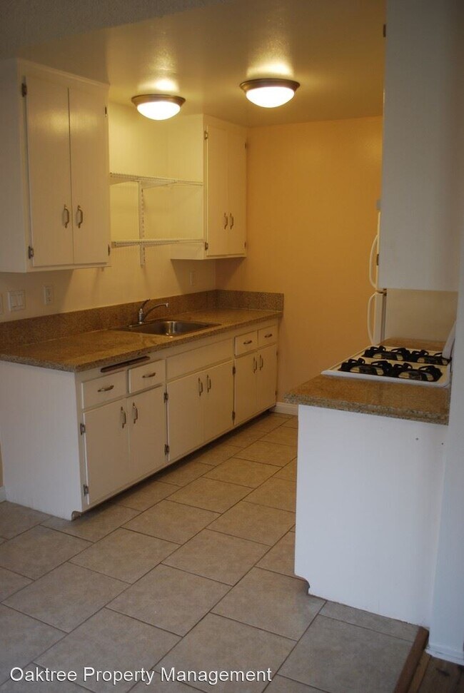Foto del edificio - 135-153 S Hemlock St