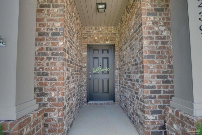 Building Photo - 6239 Ladera Trail