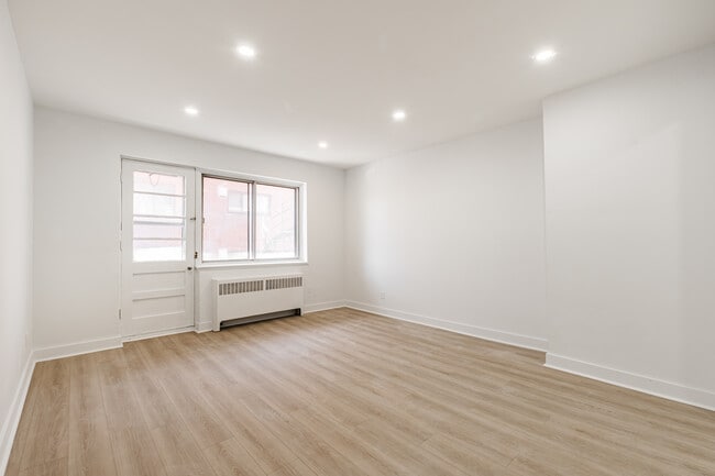 Photo du bâtiment - 6540 Wilderton