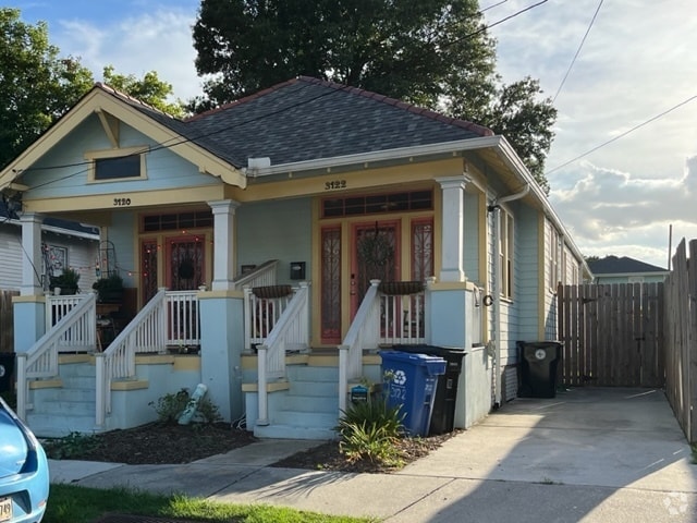 Building Photo - 3122 Upperline St