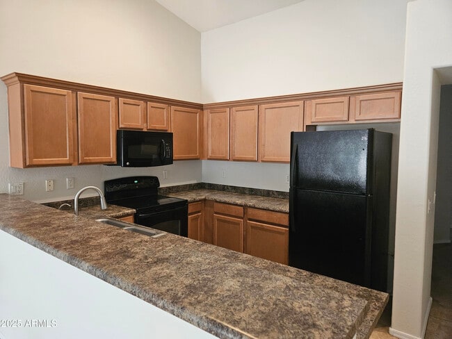 Foto del edificio - 41187 W Bravo Dr