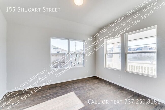 Foto del edificio - 155 Shugart St