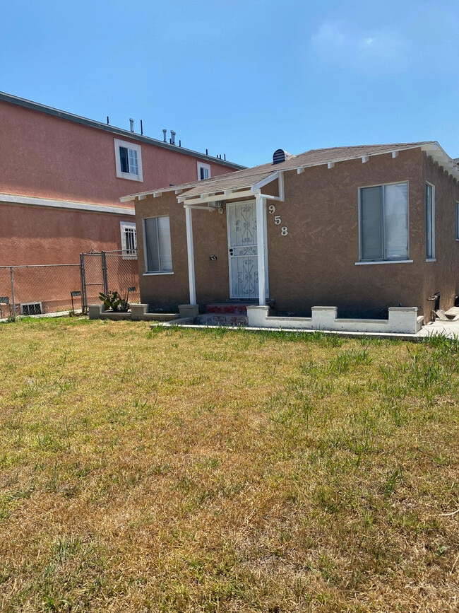 Building Photo - 6805 10th Ave