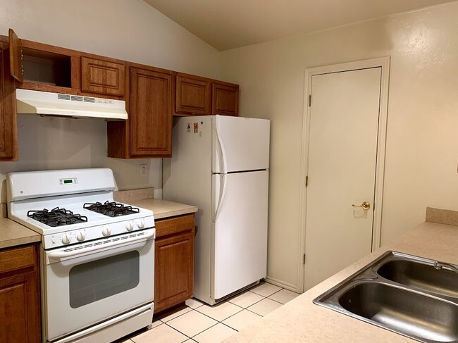 Building Photo - 1108-UNIT Brandywine Ln