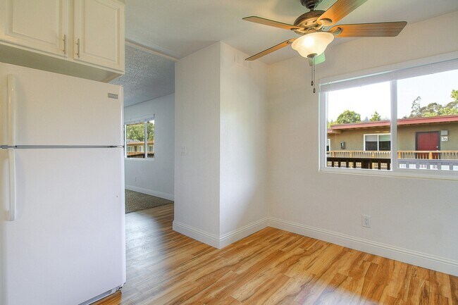 Foto del edificio - 6233 Montecito Blvd