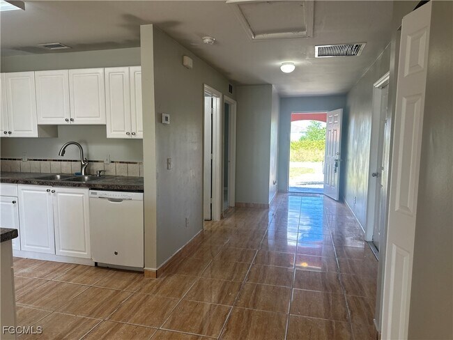 Foto del edificio - 4507 14th St SW