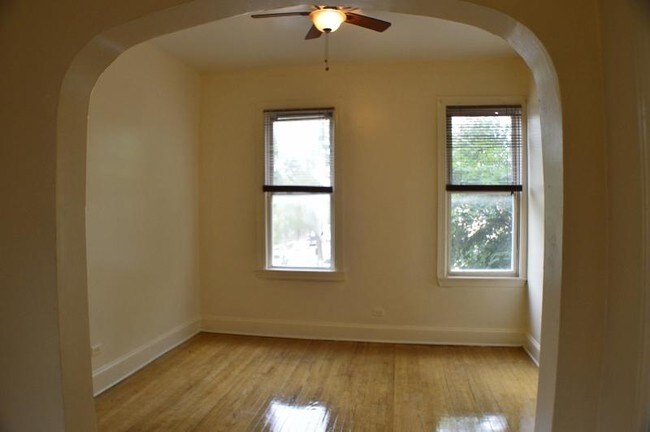 Building Photo - 1458 N Campbell Ave