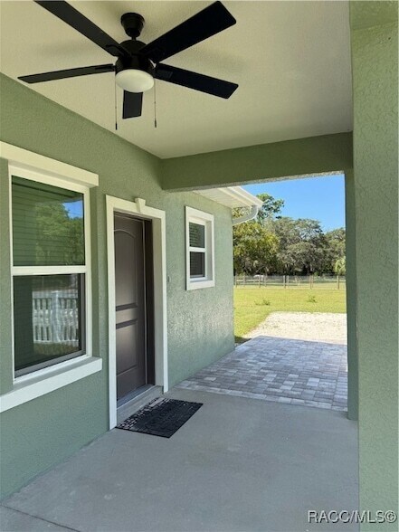 Foto del edificio - 5838 W Green Acres St