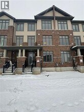 Building Photo - 400 Newman Dr
