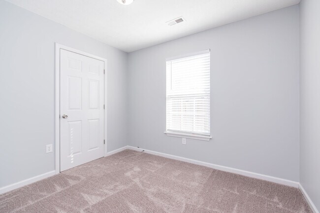 Building Photo - 111 Santa Monica Dr