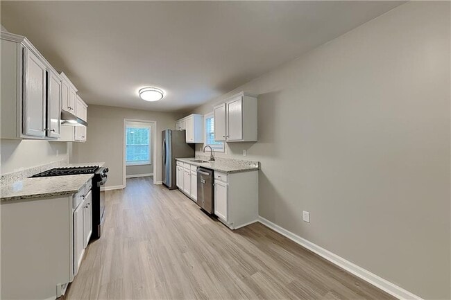 Building Photo - 280 Brookview Dr