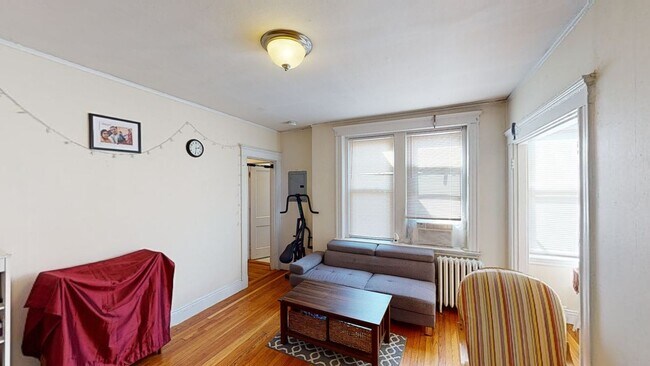 Foto del edificio - Perfect 1-Bed 1-Bath in Allston