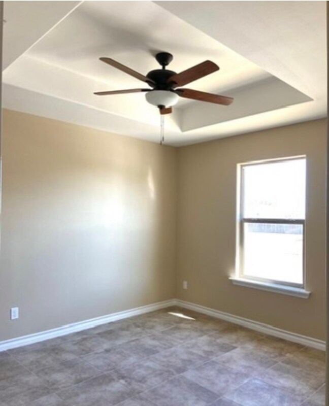 Foto del edificio - 2017 Treasure Oaks Dr