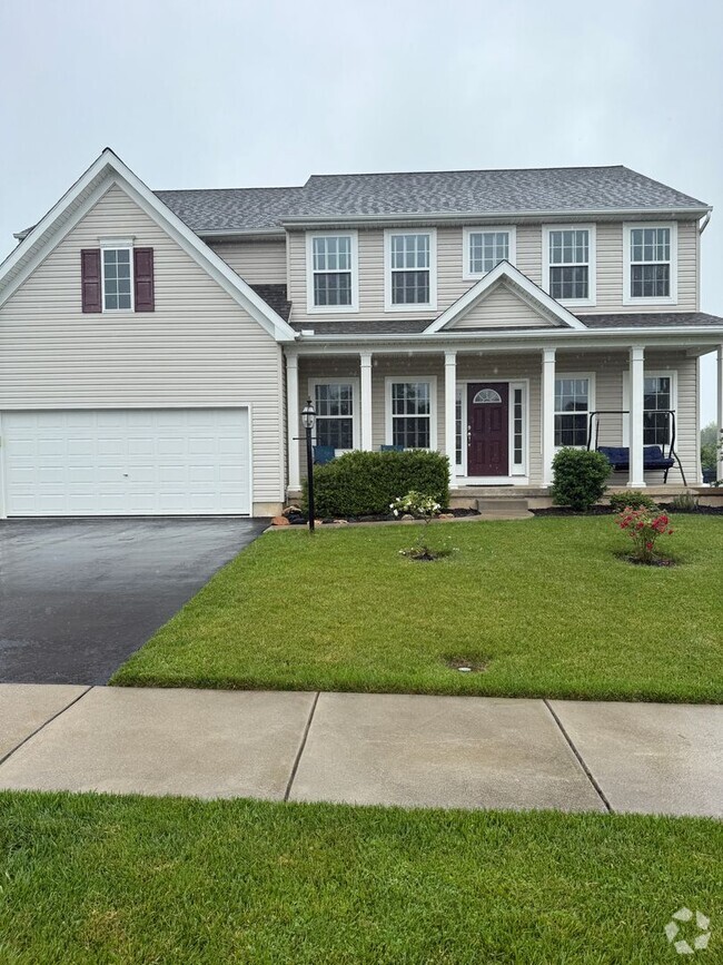 Building Photo - 2305 Issacs Way