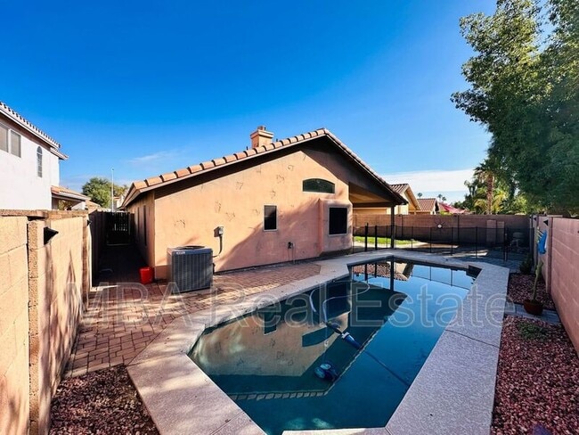 Foto del edificio - 4463 E South Fork Dr