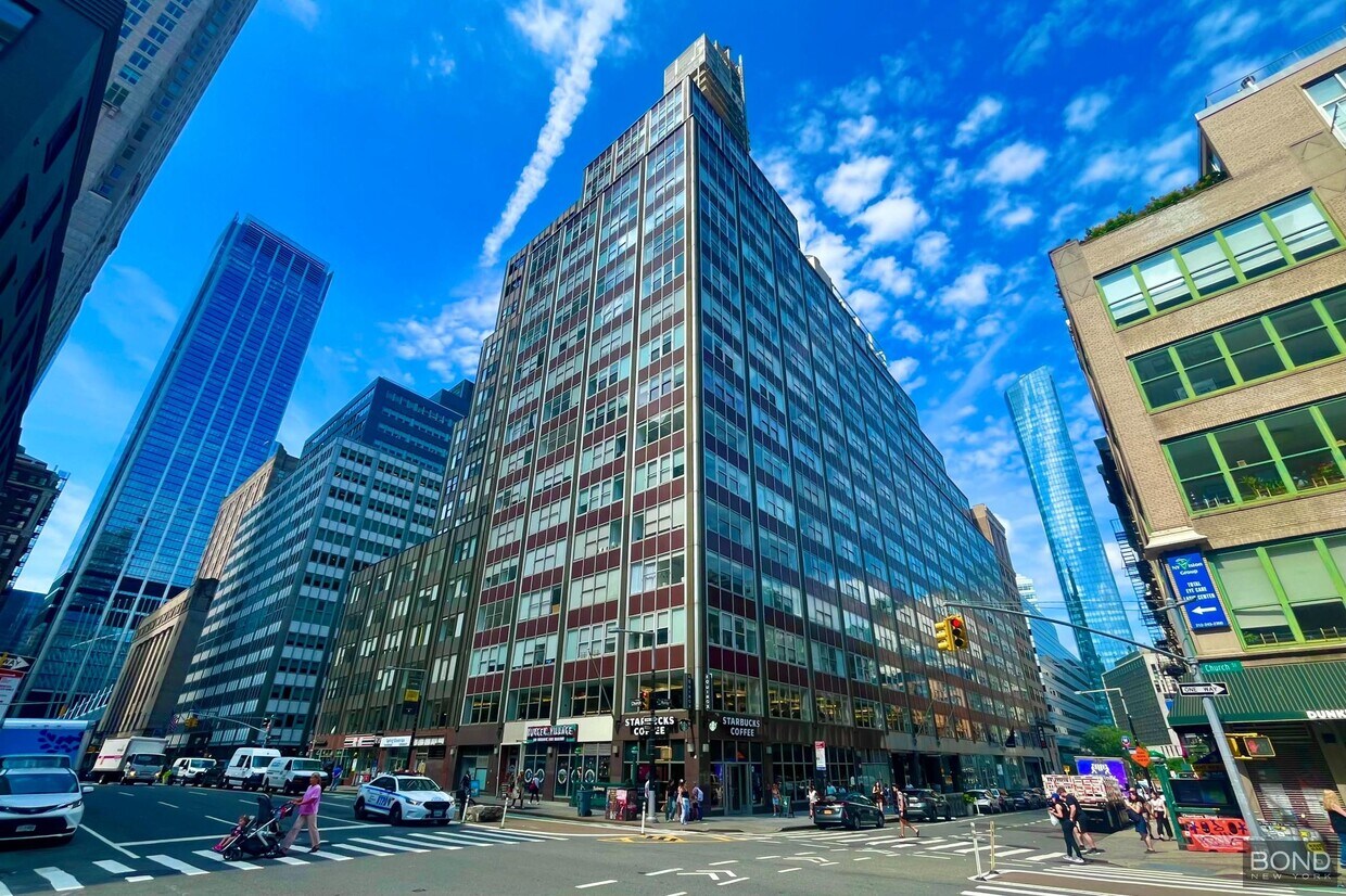 Primary Photo - 50 Murray St