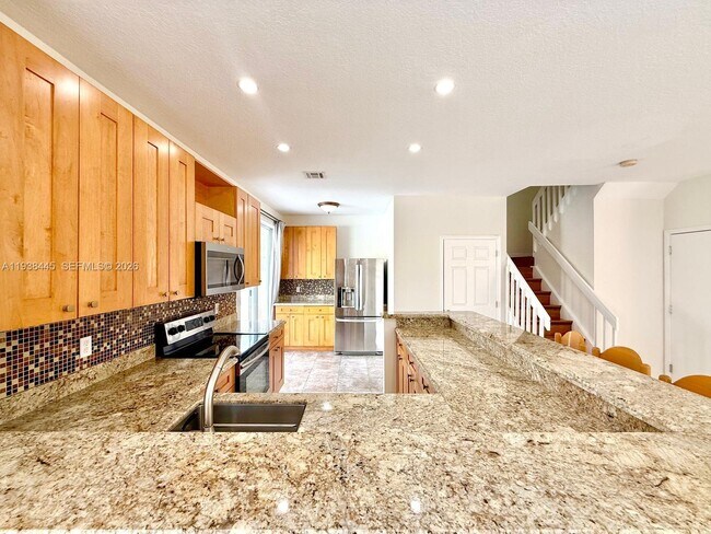 Foto del edificio - 1355 NW 154th Ln