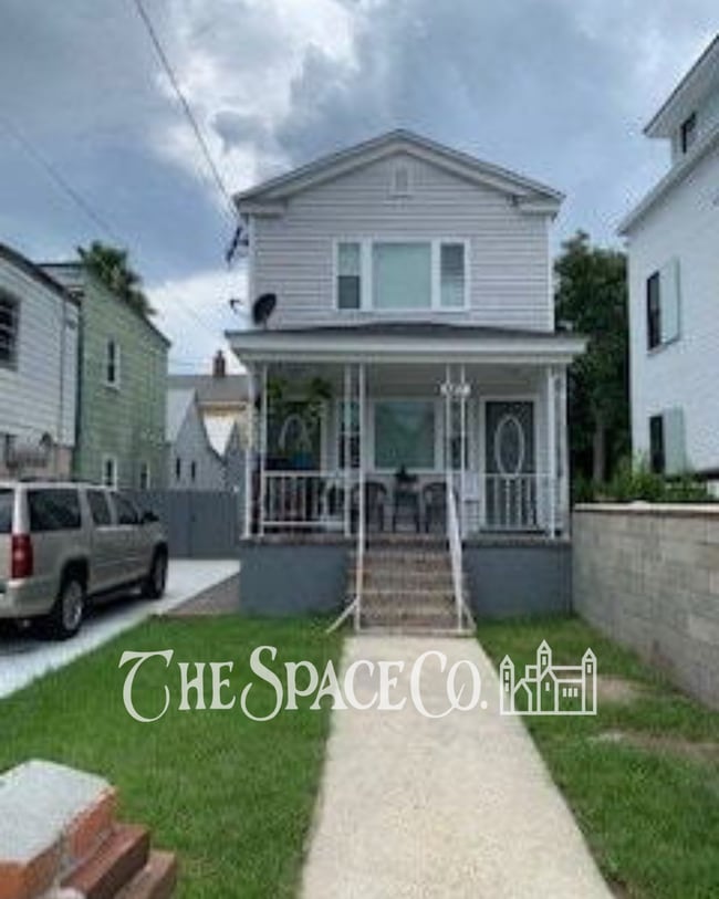 Photo - 587 Rutledge Avenue - Unit B Apartment