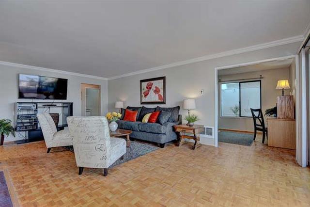 Building Photo - 612 Portofino Ln