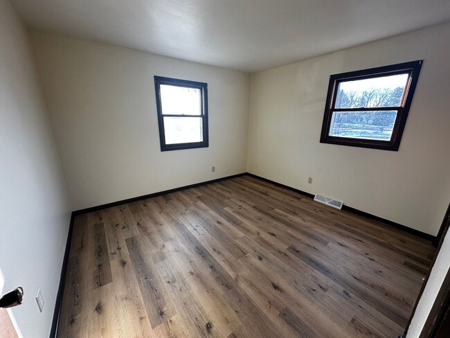 Foto del edificio - 1837-1837 Post Rd