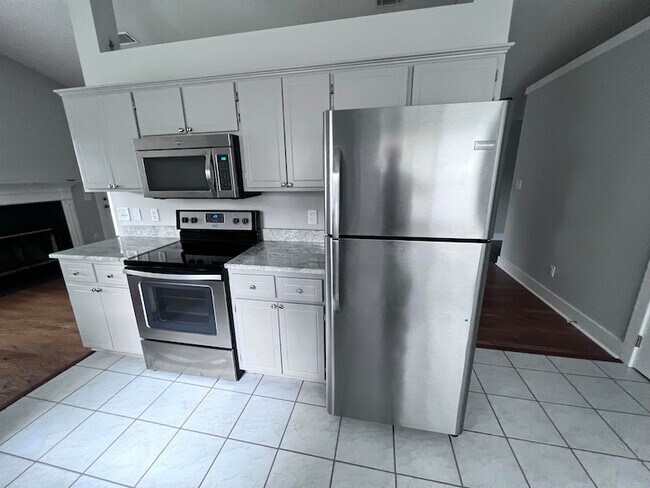 Foto del edificio - 8311 Hunters Ridge Trail