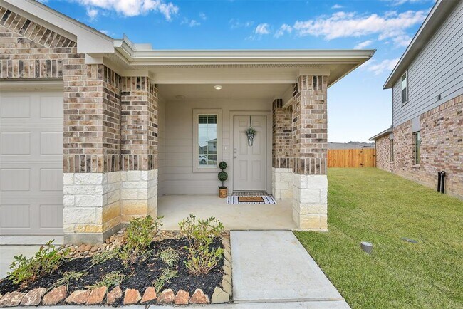 Building Photo - 16505 Amelia Pines Ct