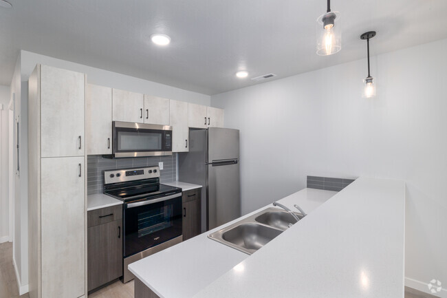 Interior Photo - Breckenridge Apartments