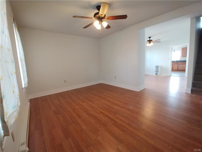 Building Photo - 113 E Fell St