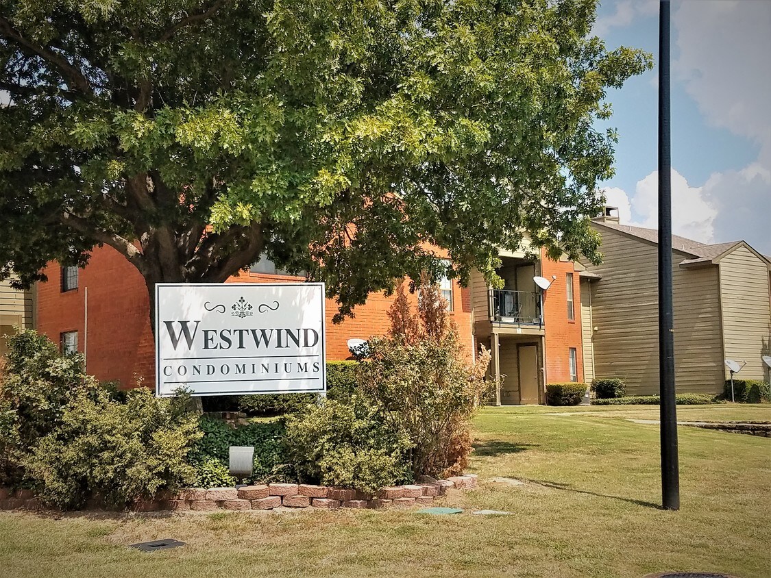 Foto principal - 5913 Lake Hubbard Pkwy