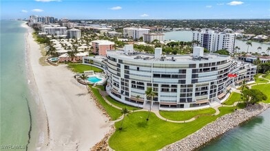 Building Photo - 2318 Gulf Shore Blvd N