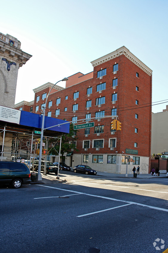 Building Photo - The Rigas