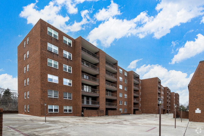 Fotografía del edificio - Haddonfield Commons Condominiums