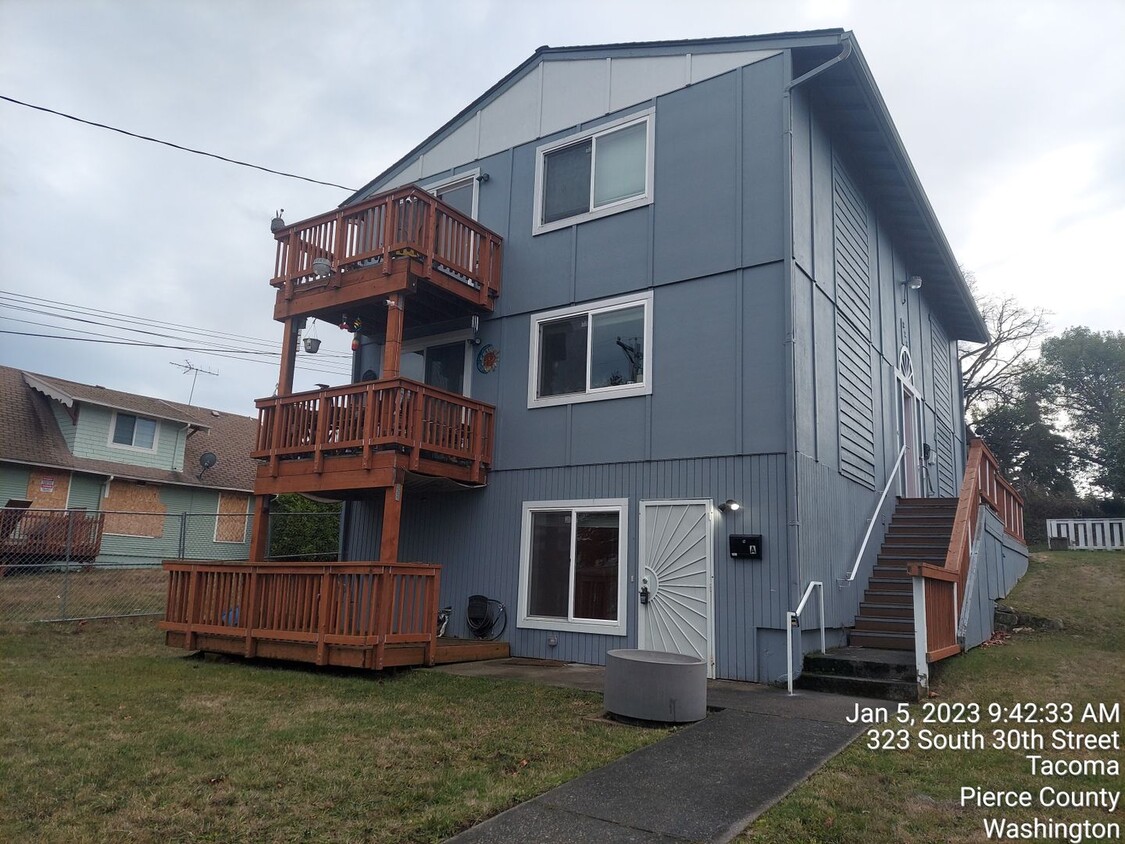 Primary Photo - For Rent - Tacoma darling 1 bedroom 1 bath...