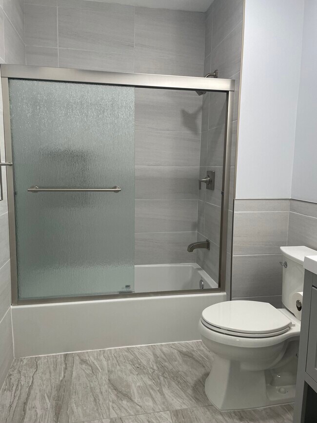 Baño - 59 Cleveland Ave
