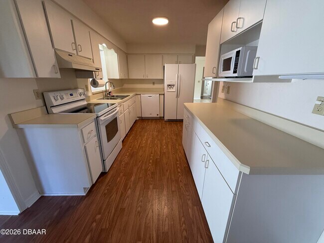 Foto del edificio - 117 Cuadro Pl