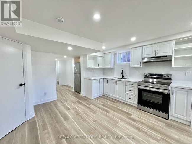 Building Photo - BASEMENT - 3271A TURNSTONE BOULEVARD