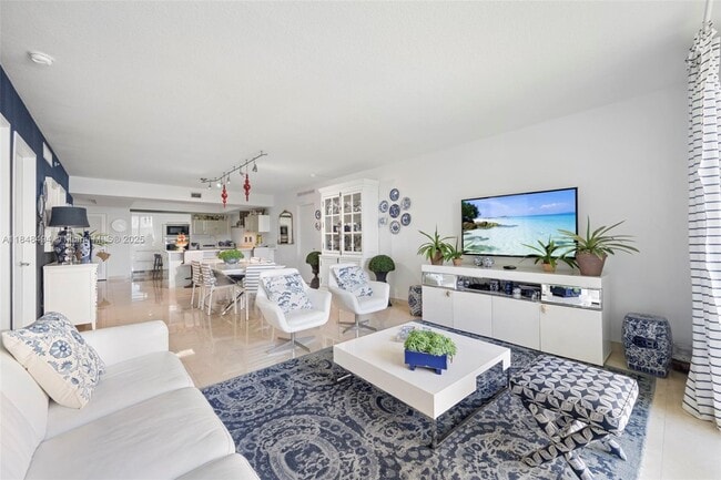 Building Photo - 150 Sunny Isles Blvd