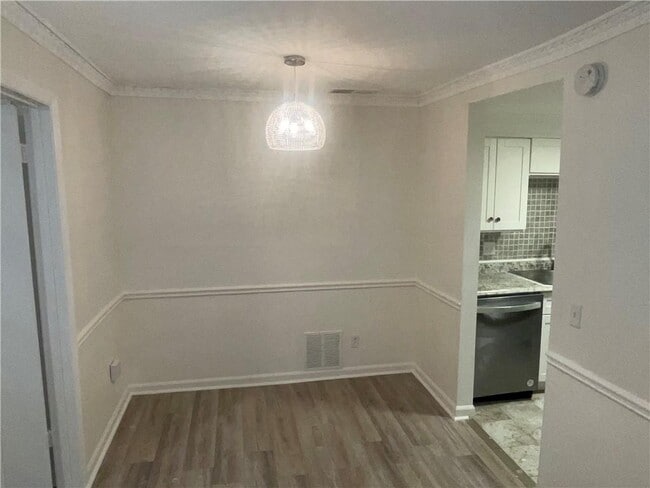 Building Photo - 115 Plantation Dr