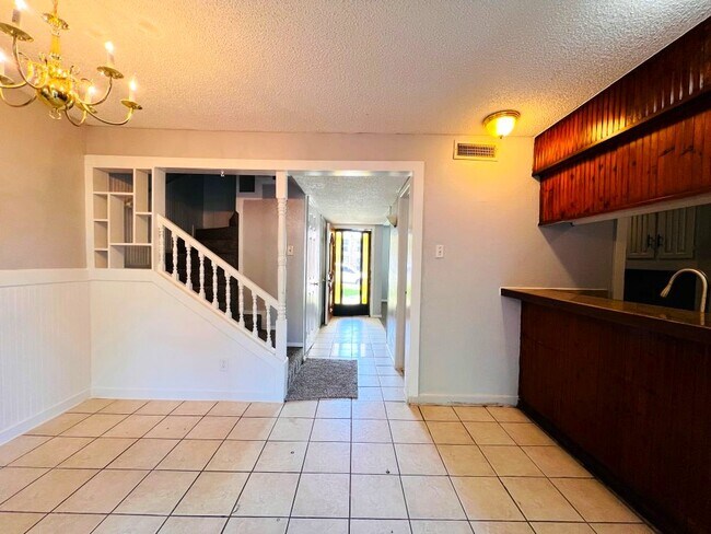 Foto del edificio - 324 Arborview Dr